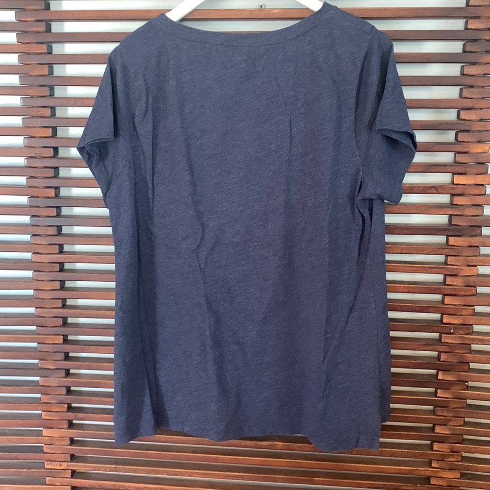 GAP tee - Picture 4 of 6